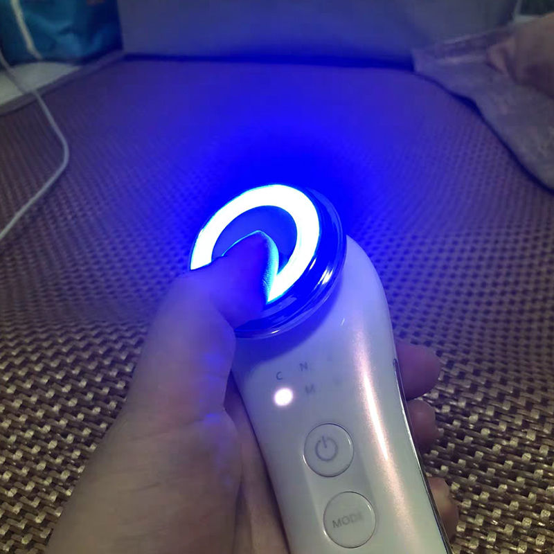 Thumbnail: 3D Face Beauty Massage Lifting Roller Vibrating Roller