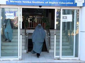 Afghanistan: difendeva istruzione per le donne, arrestato prof