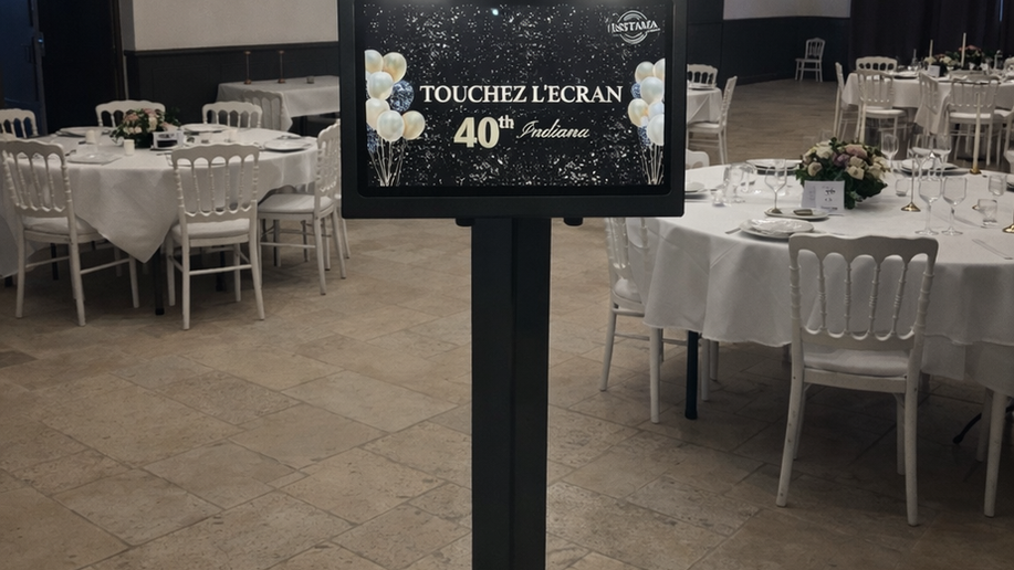 Photobooth Many installé pour une réception de mariage en Tarn-et-Garonne