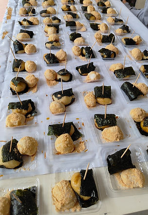 出来上がったあべかわ餅と磯辺巻