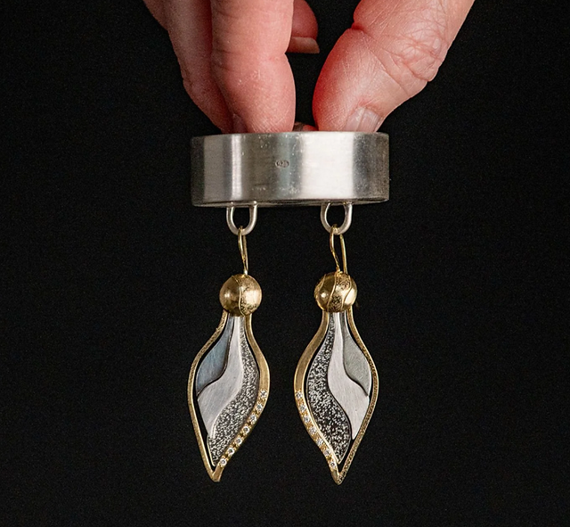 Rebecca Oldfield Jewellery Box Insert 18ct Gold and Diamond earrings suspending from inner box lid. 