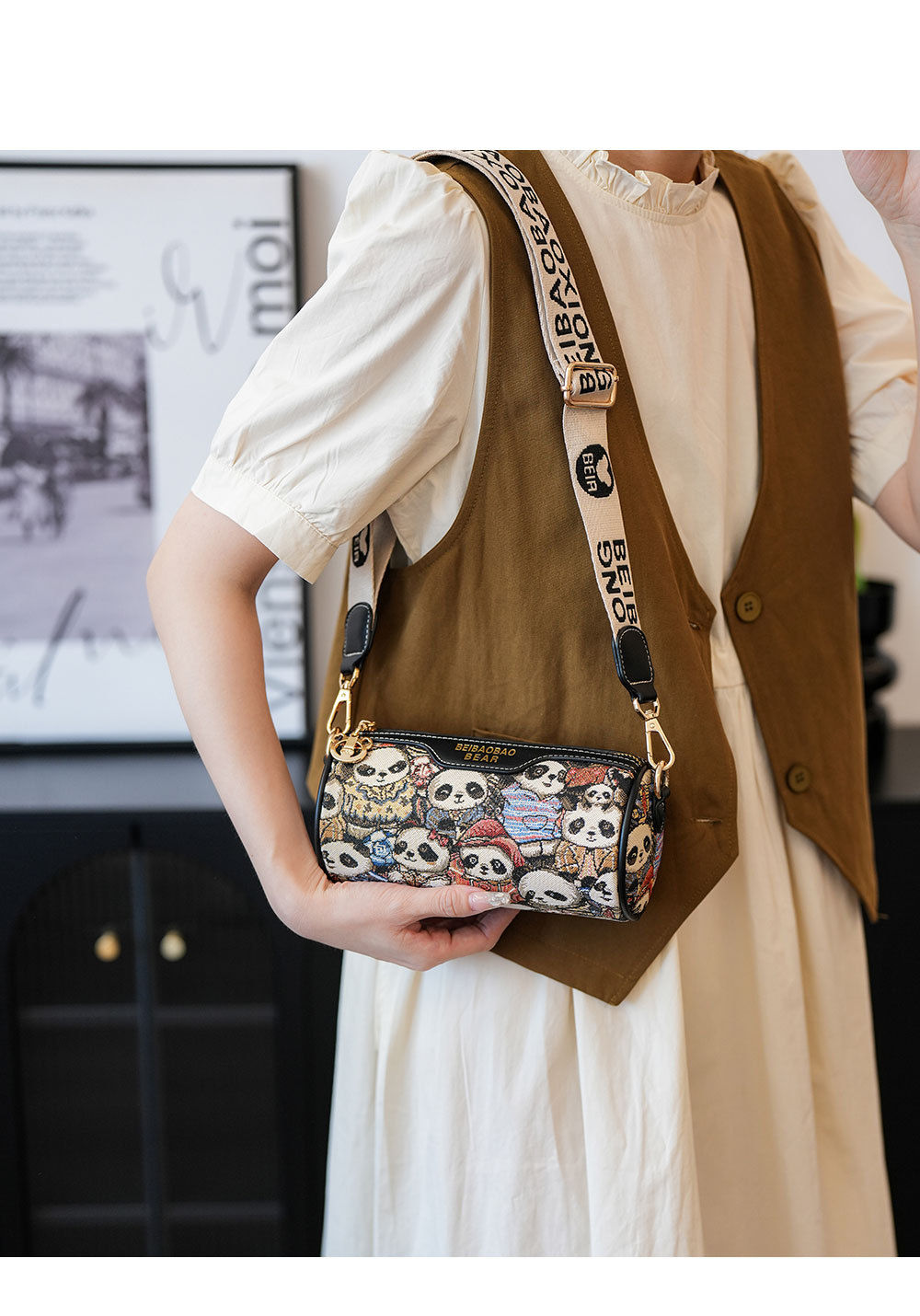 Panda Barrel Cross body bag