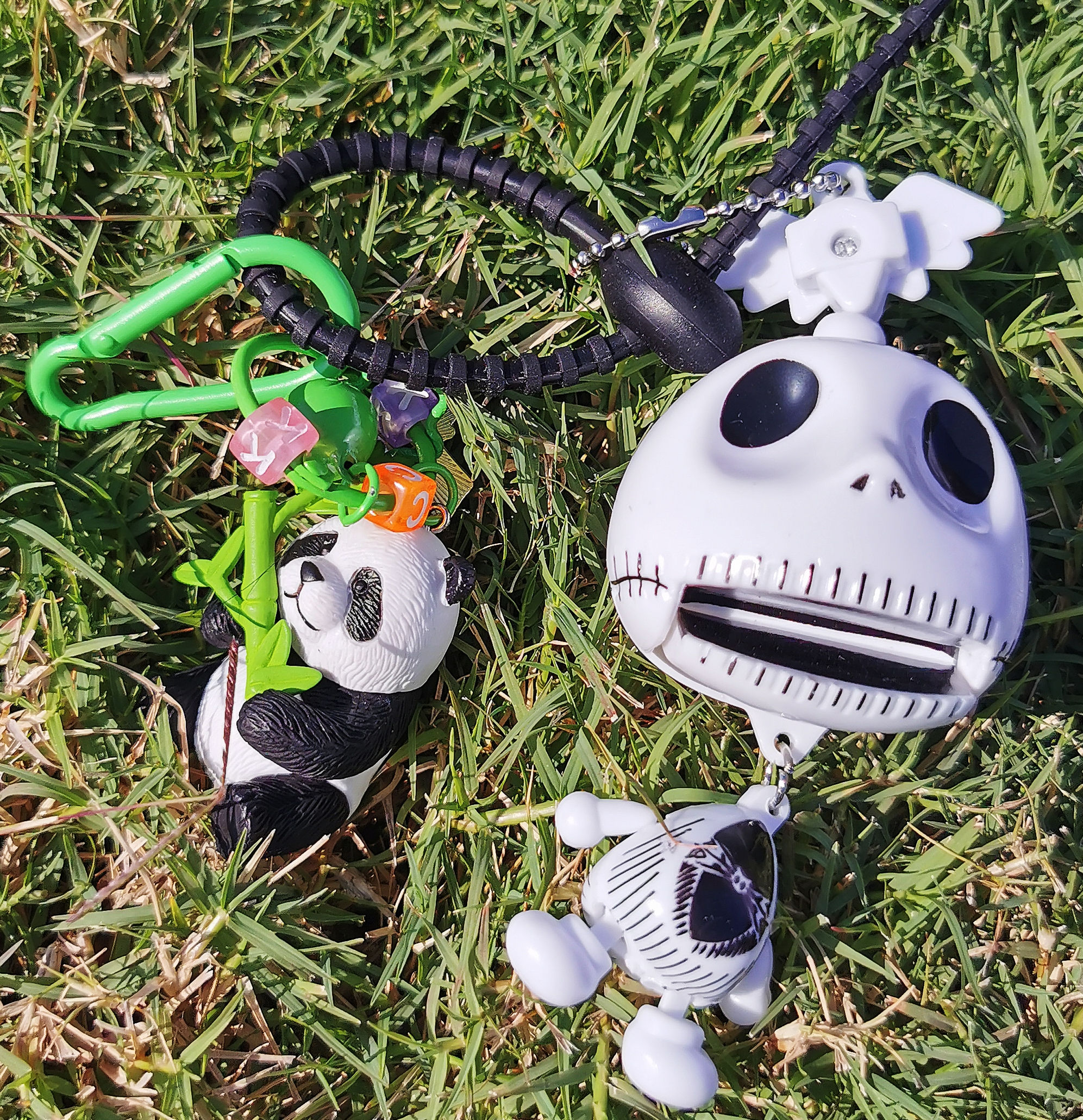 A Pair of A Spooky Sweetheart's Gift: Panda & Jack Skellington Keychain Set πΌπ