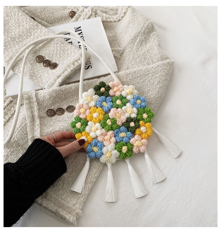 Thumbnail: Handmade tassel sunflowers minaudiere