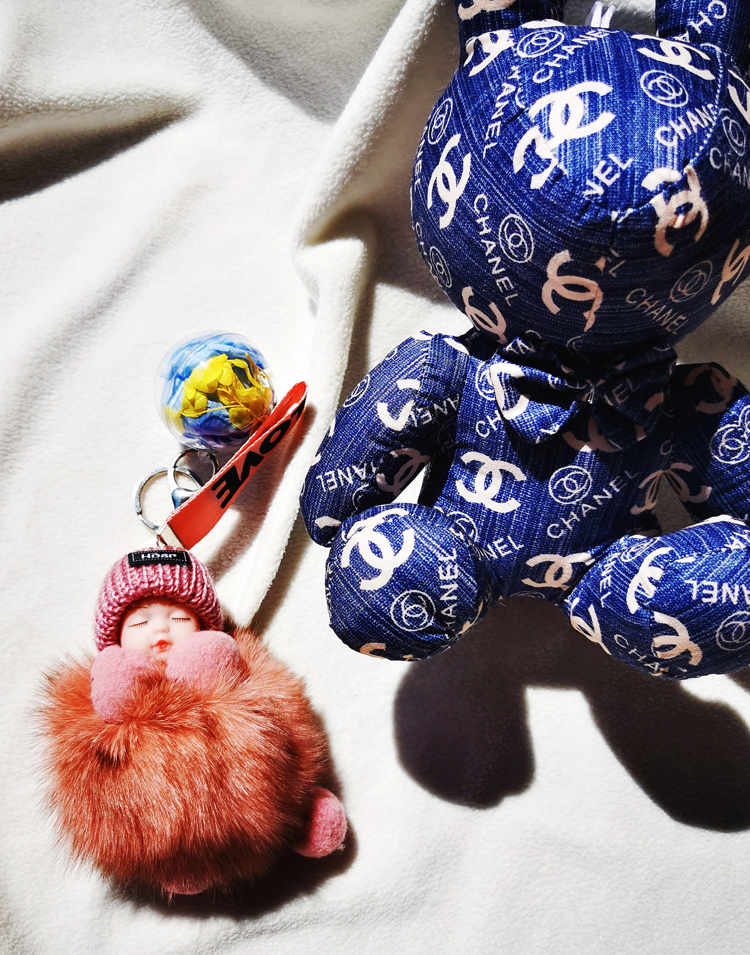 Dreamy "Sleeping Baby" Plush & Unique Globe Charm Keychain Set! 😴🎀🌍🔑
