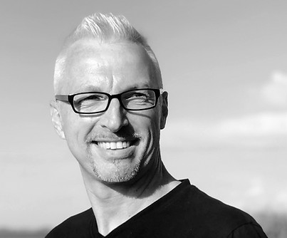 IMG_8916-ret-sw 2_edited.jpg