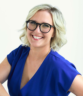 scott,jamie_03©stacyideus2025 headshot crop.jpg