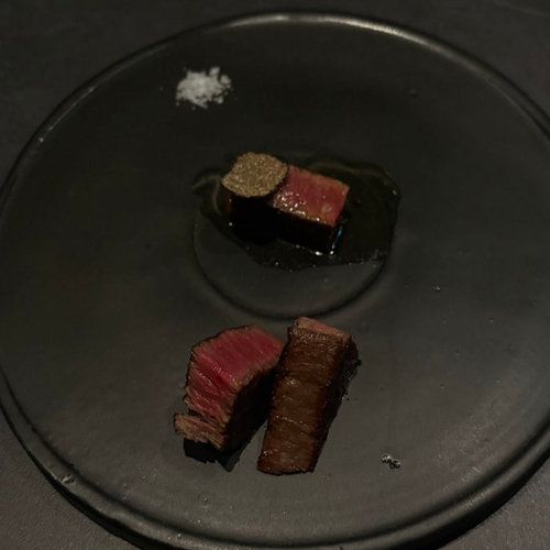 KUT SEOUL Hanwoo omakase course dish