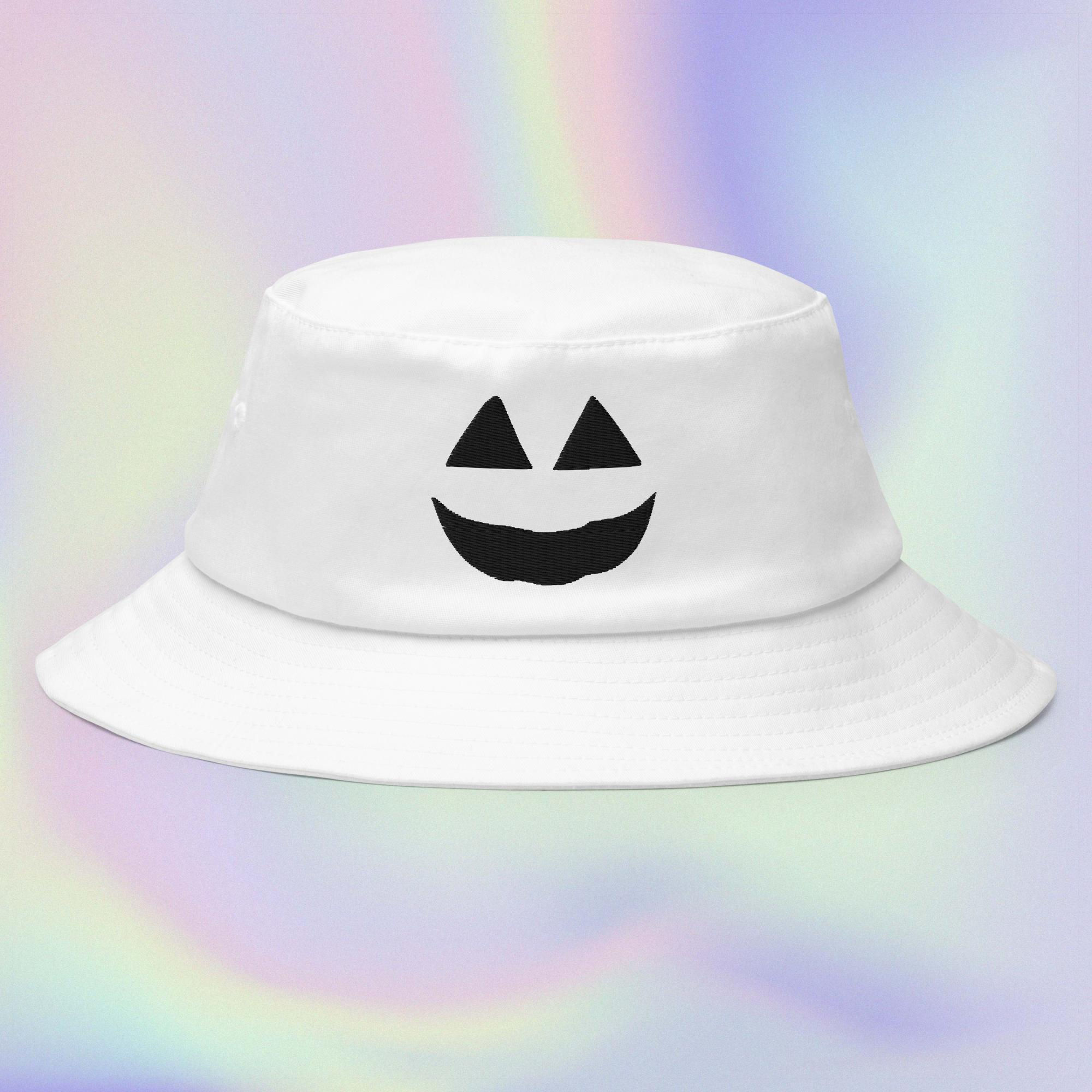 whitepumpkin embroidered bucket hat white