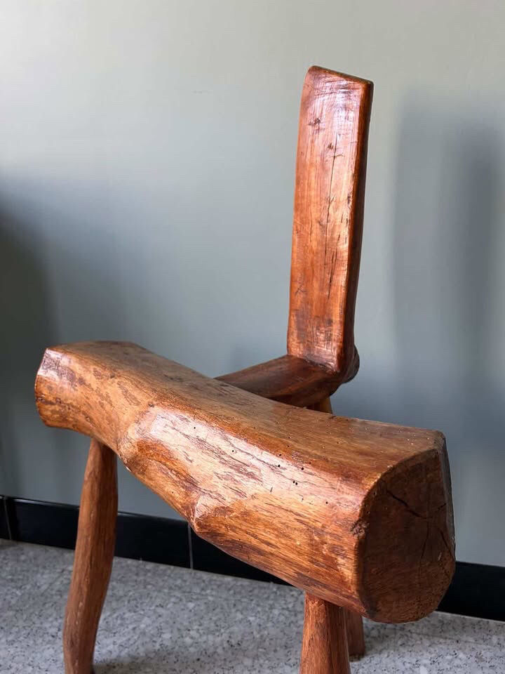 Miniature : Tabouret brutaliste 