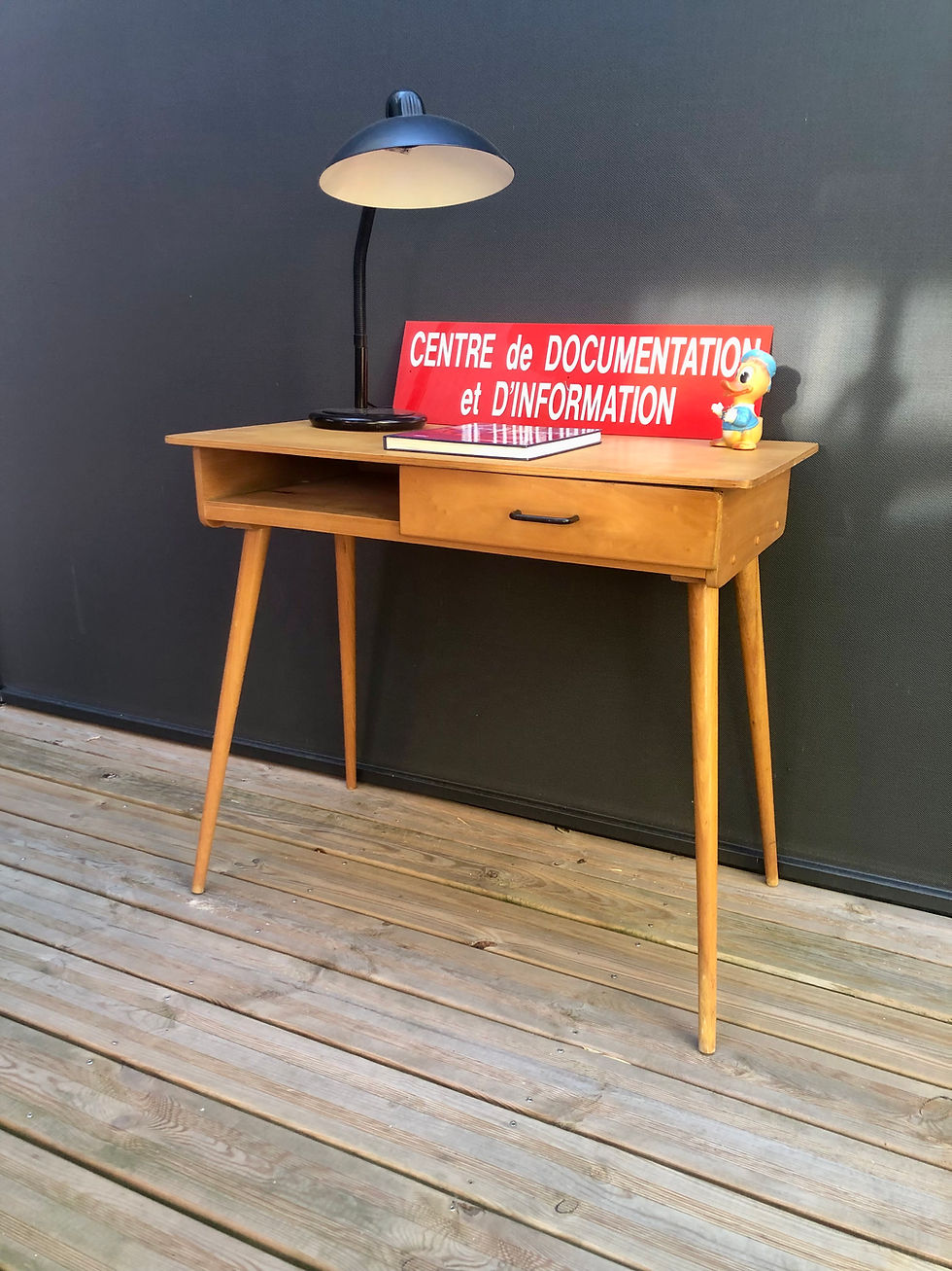 Miniature : Bureau et chaise Baumann 