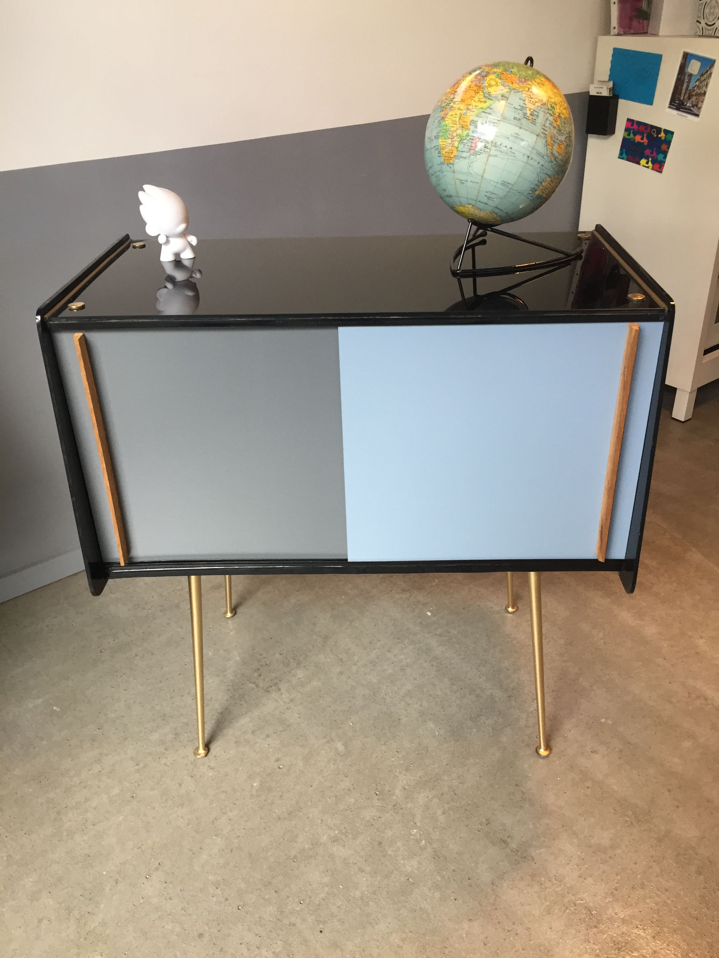 Meuble bar en verre Compas