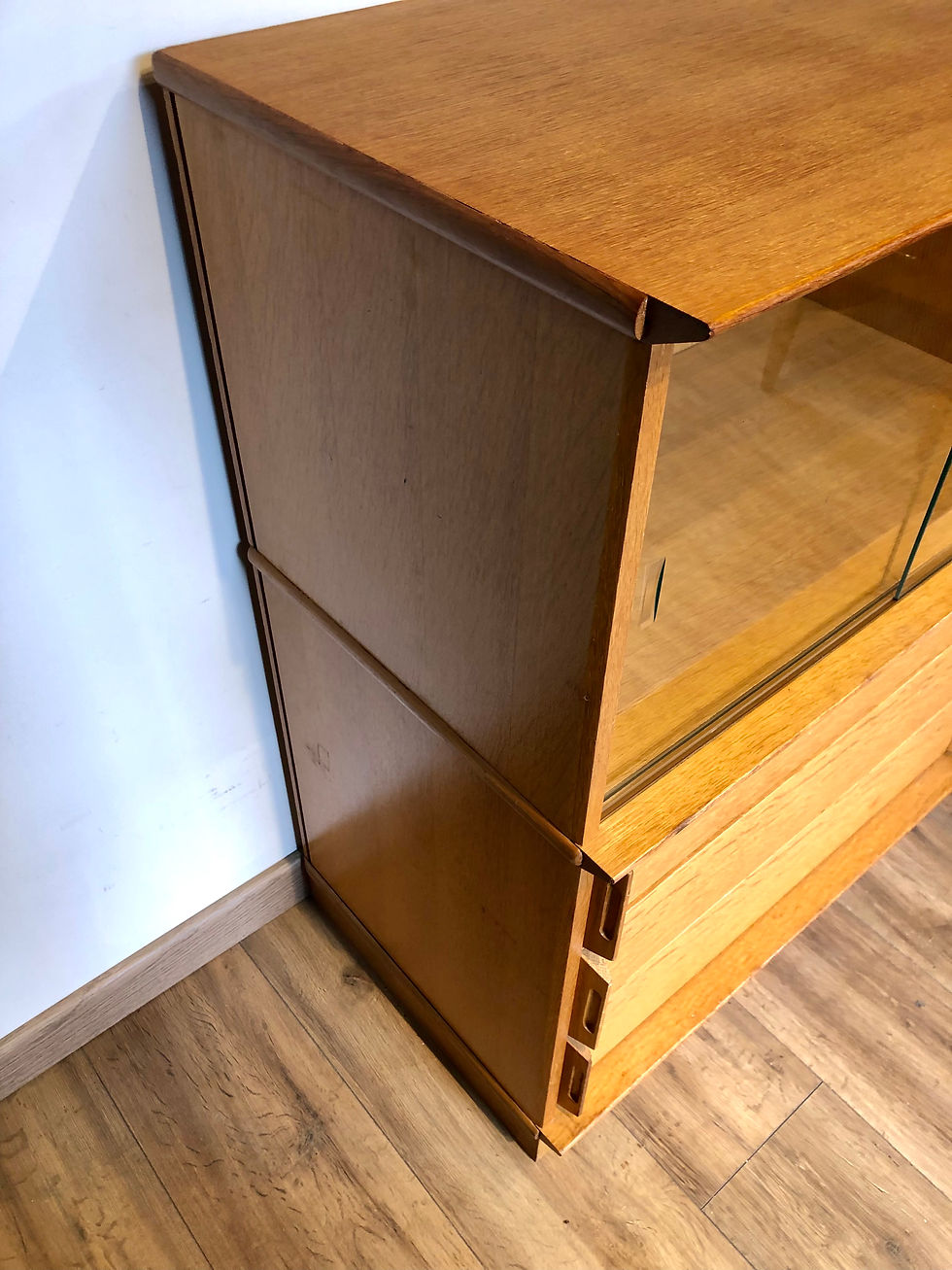 Miniature : Commode vitrine Oscar