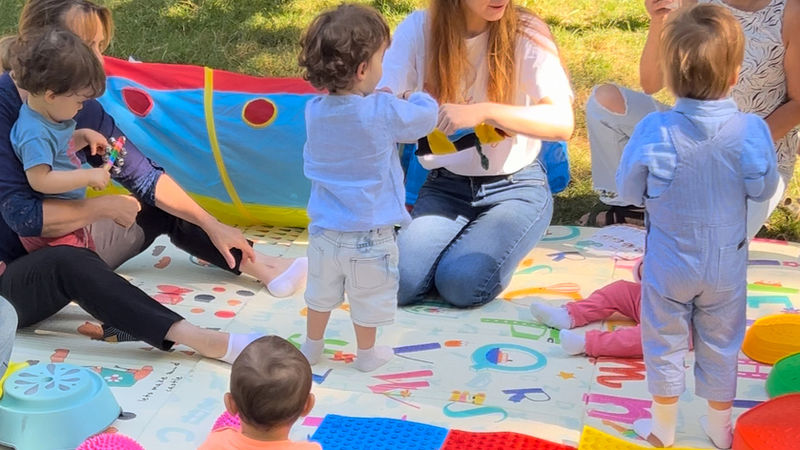 Baby Club bilingue a Paris 75017 : pourquoi commencer le bilinguisme avant 6 ans ?