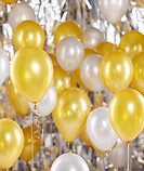 Gold und weißen Luftballons