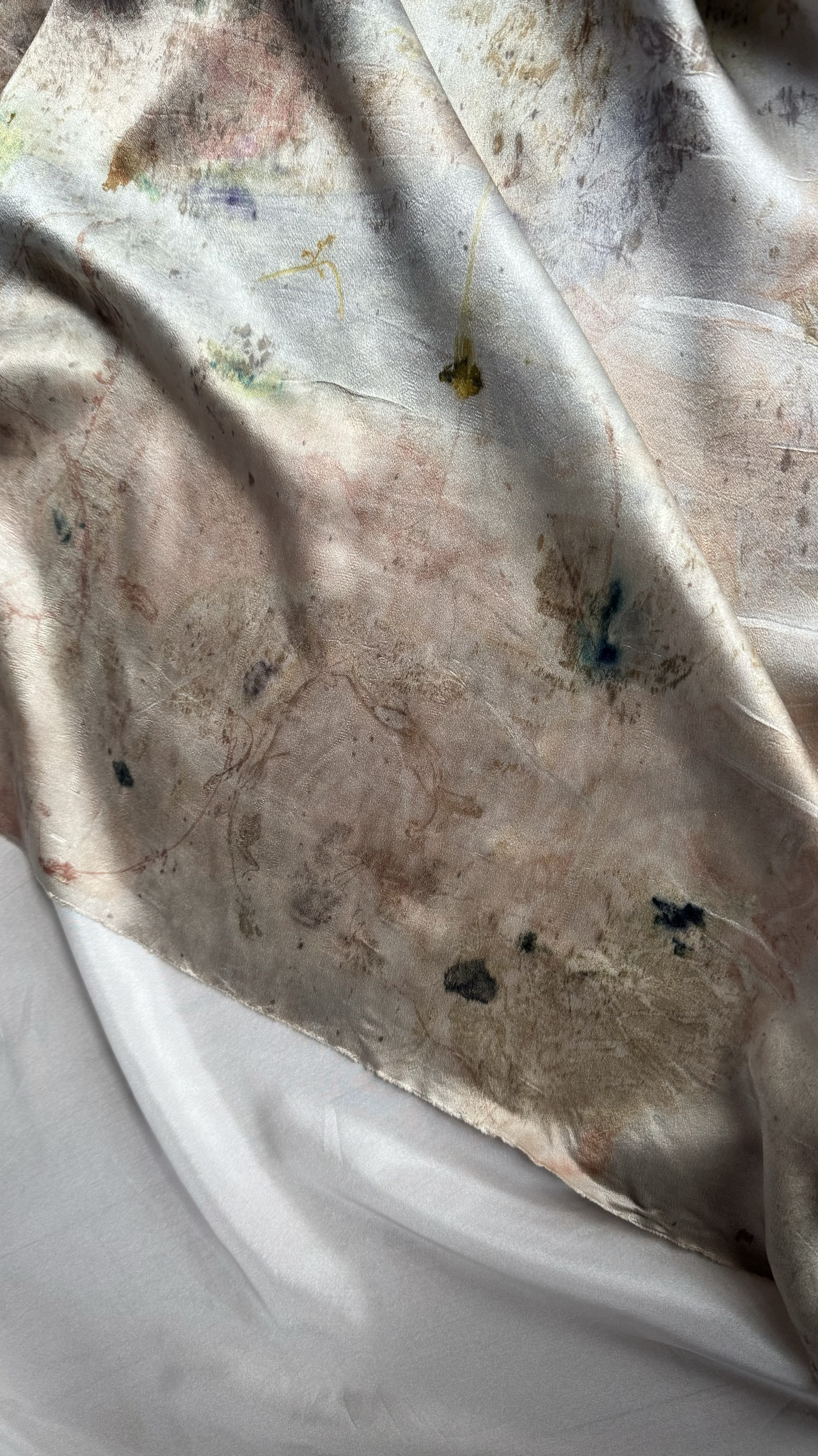 oluhi, hand sewn clothing, plant dyes, natural dyes, botanical dyes, botanical prints, compostable fabrics, eco prints, silk scarf, plant printed silk