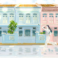 Singapore, Joo Chiat × Loewe Paula’s Ibiza風ファッション|大人女性向け|広告・書籍・CM・ポスター向き|大人の甘さとビター|ファッション×都市×ライフスタイル|Takako|soft cinematic atmosphere|雨季の合間に差し込む日差しの中を走る女性とプラナカン建築