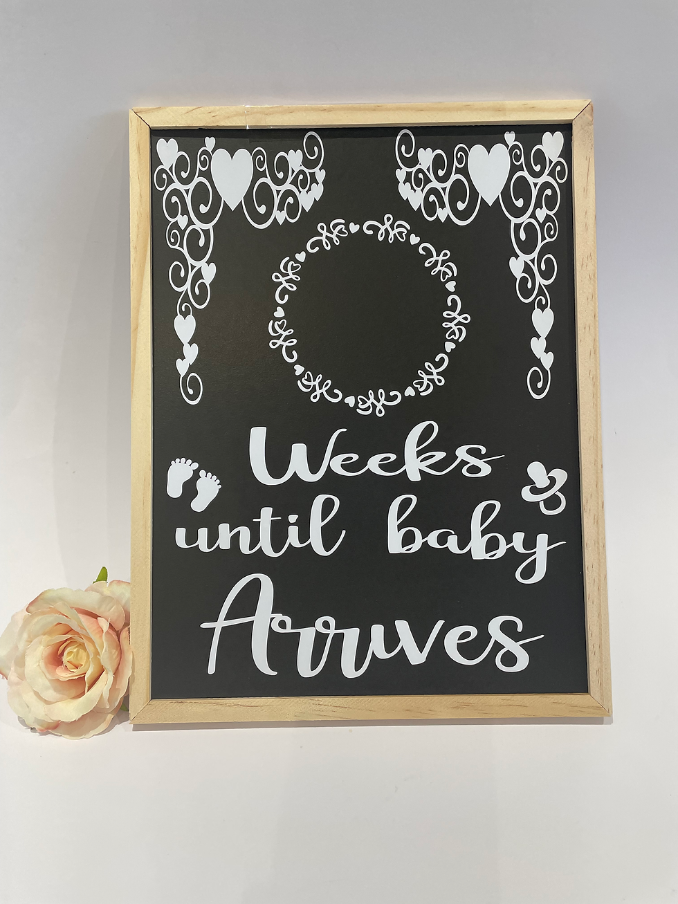 Thumbnail: New baby countdown chalkboard