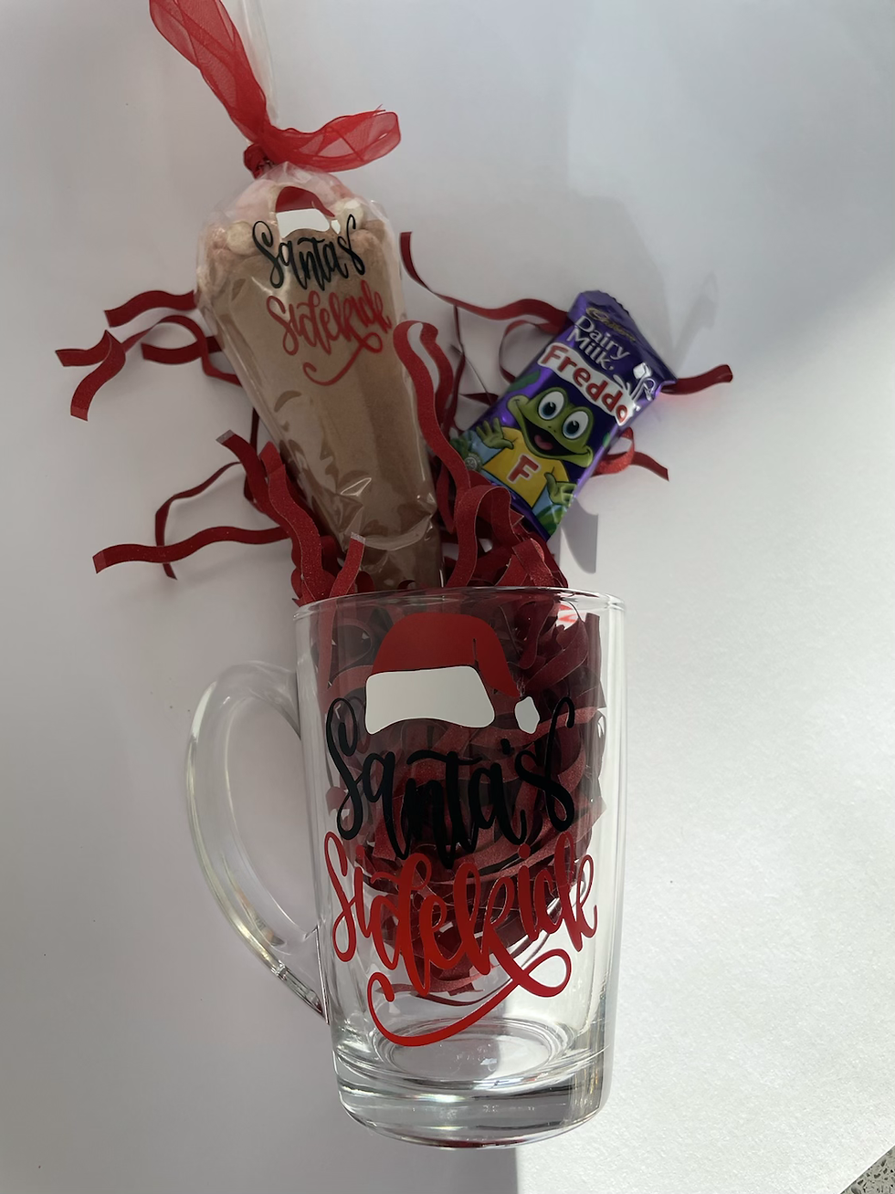 Thumbnail: Hot chocolate and glass mug Christmas gift set