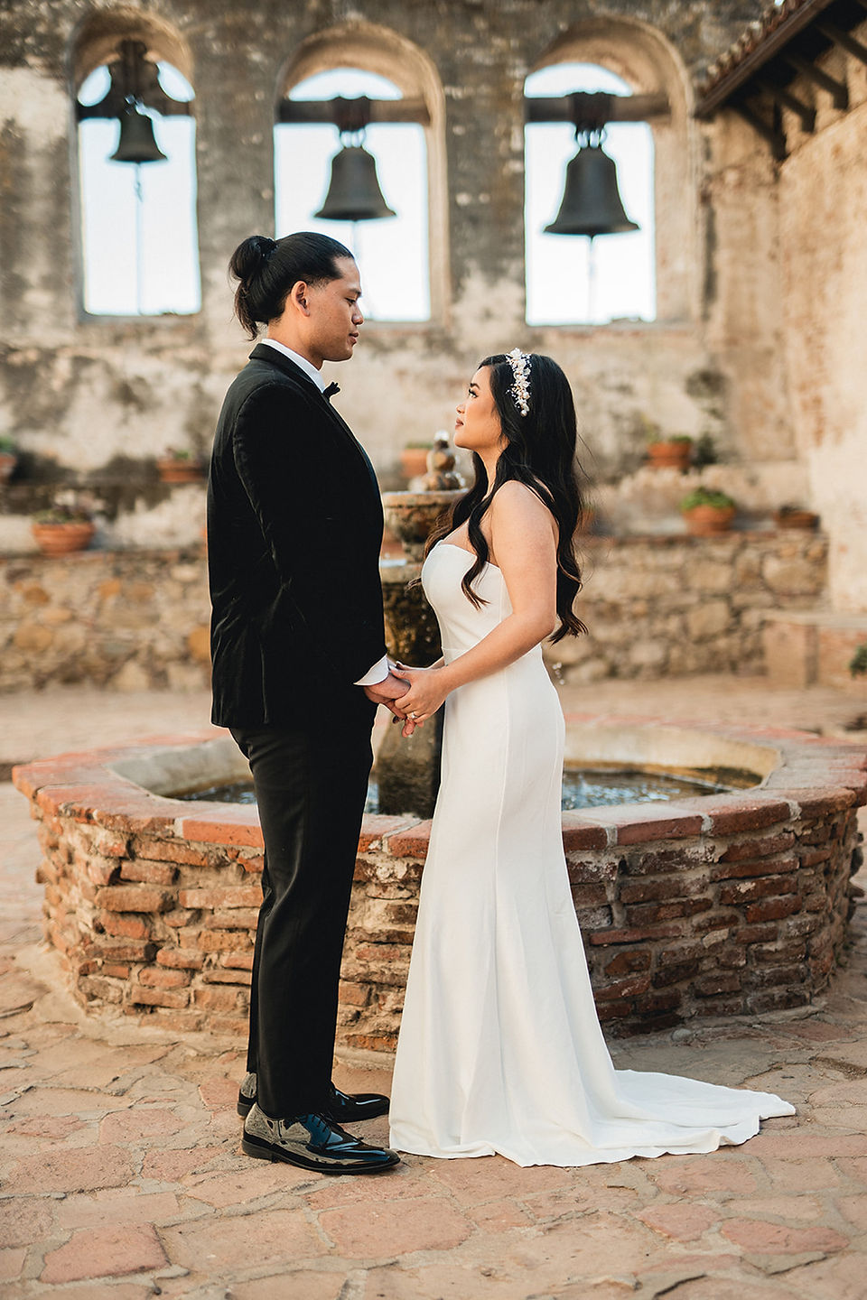 Photo Shoot at San Juan Capistrano Mission shot by Alvis Pham Photography, Orange County Wedding Photographer
