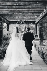 Bride and Groom photo shoot at El Teatro at Rancho Las Lomas shot by Alvis Pham Photograhy, Orange County Wedding Photographer