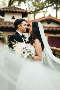 Bride and Groom photo shoot at El Teatro at Rancho Las Lomas shot by Alvis Pham Photograhy, Orange County Wedding Photographer