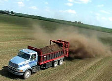 picture of spread manure truck.jpg