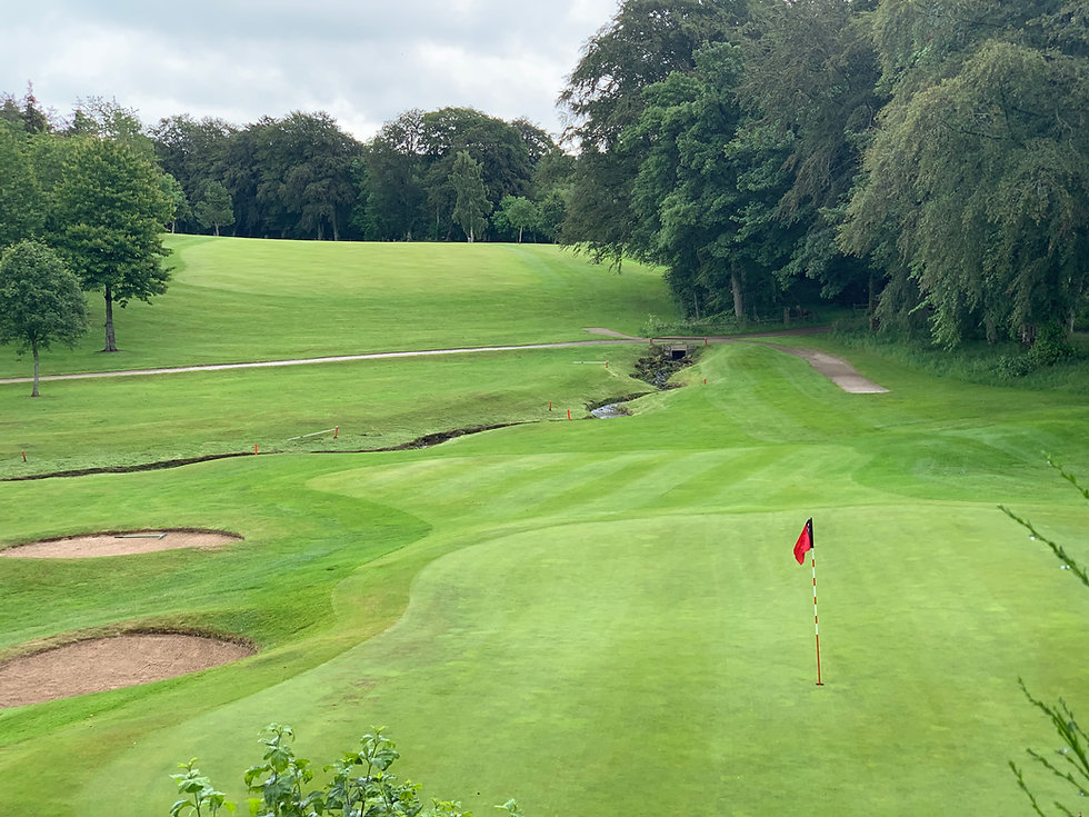 2ndhole.jpg