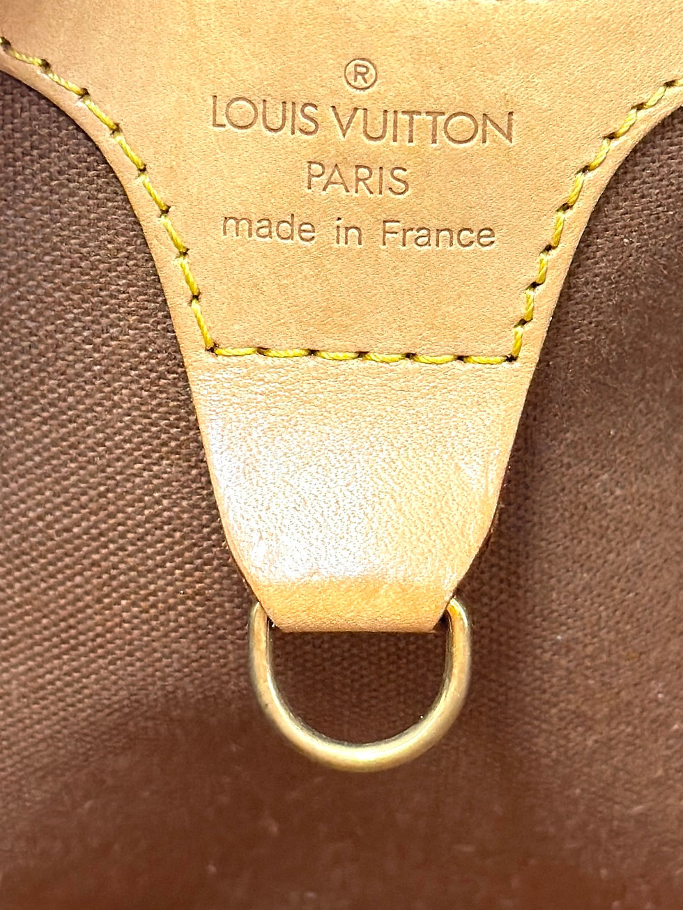 Thumbnail: Louis Vuitton-Ellipse