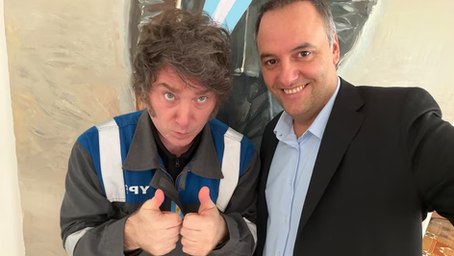 Javier Milei se reunió con Manuel Adorni en Olivos y lo sostiene como jefe de Gabinete pese a los rumores de renuncia