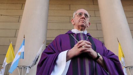 El Gobierno decretó siete días de duelo nacional por la muerte de Francisco