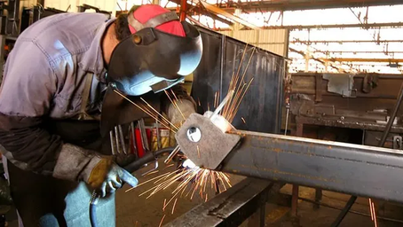 La economía aceleró su recuperación en el inicio del 2025: el PBI creció 5,8% anual durante el primer trimestre