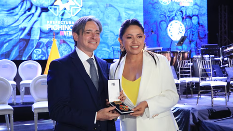 El argentino Christian Asinelli, vicepresidente de la CAF, fue premiado en Ecuador: llamó a fortalecer la integración regional