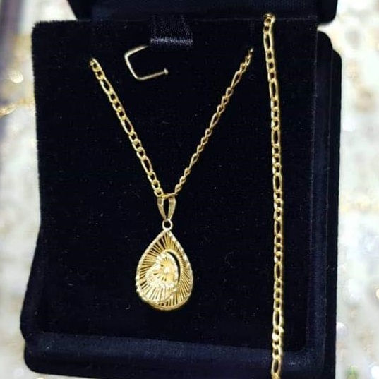 Gold Pendant (1.9 grams)