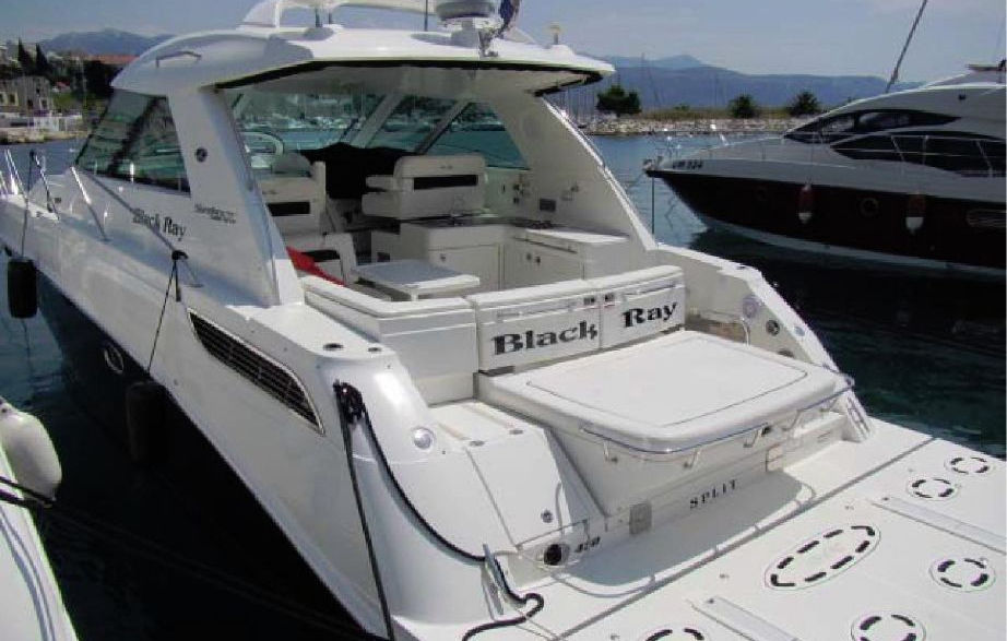 motor yacht sealift platform lift docked