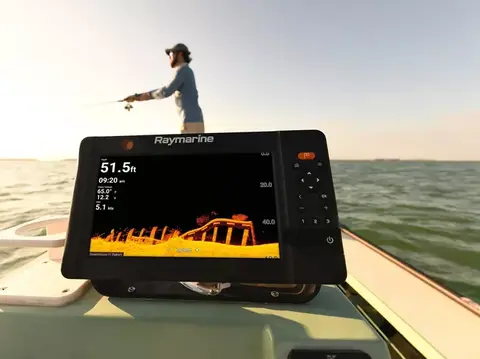 raymarine fishfinders installation