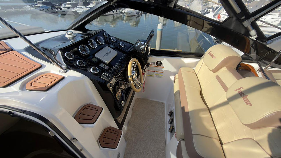 Miniatura: FOCKER 330 BLACK EDITION - 2019 - MERCRUISER 4.5 COM RABETA BRAVO III