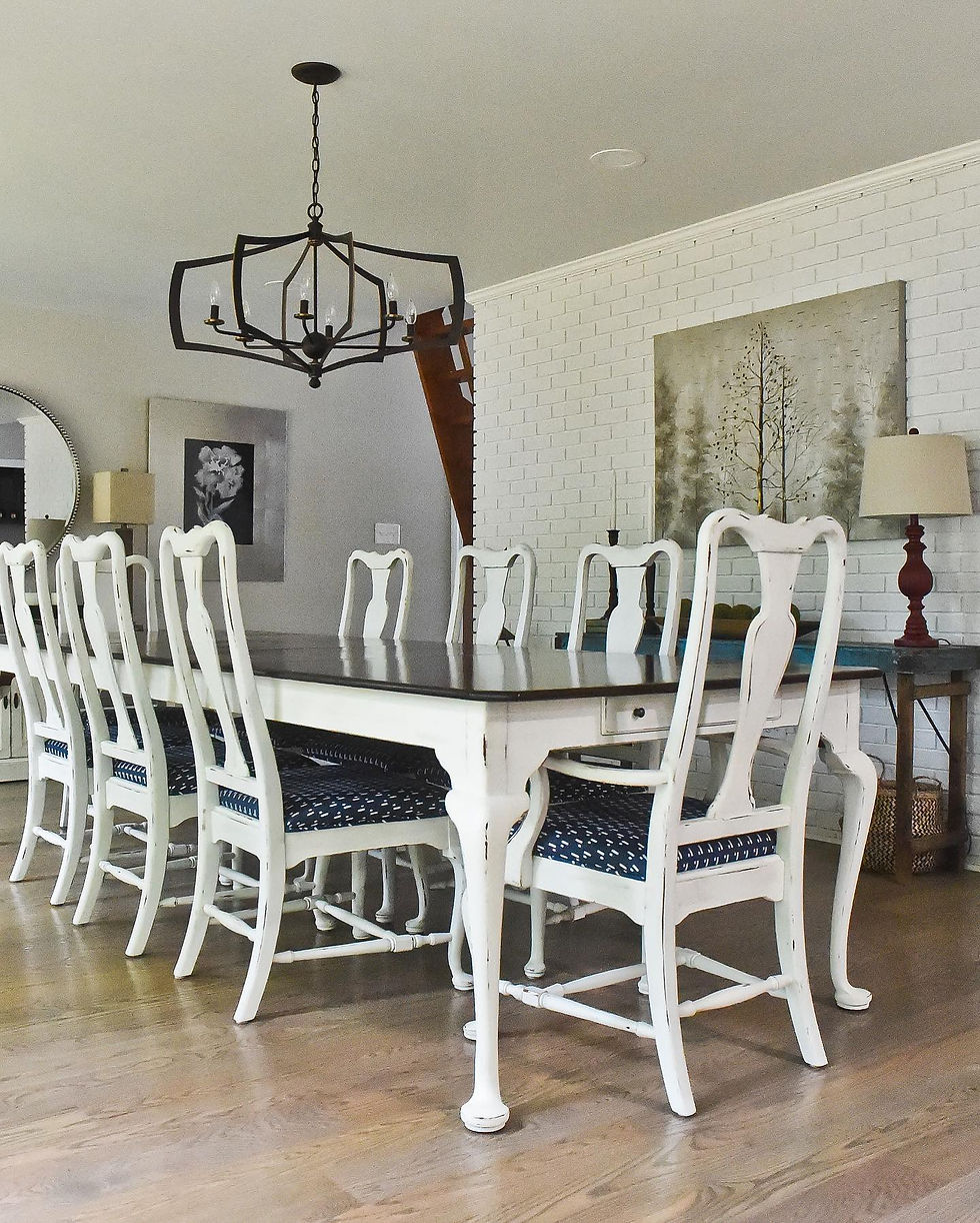 Thumbnail: Beaded Round Silver Wall Mirror