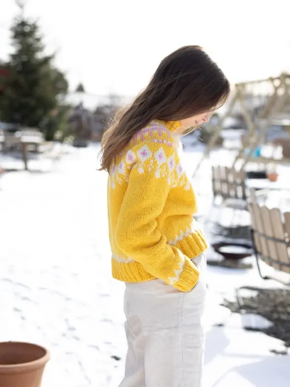 Strickpaket Sandnes Garn Grynet Osterpullover