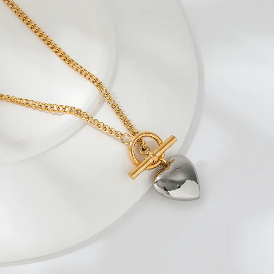 Heart Toggle Cuban Necklace 5