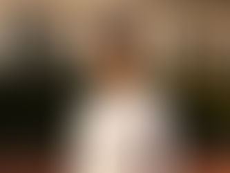 woman on tennis court