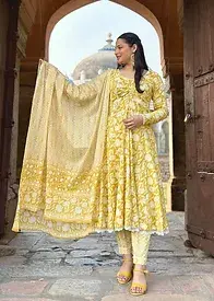https://www.jyoscloset.com/product-page/trendy-cotton-anarkali-suit