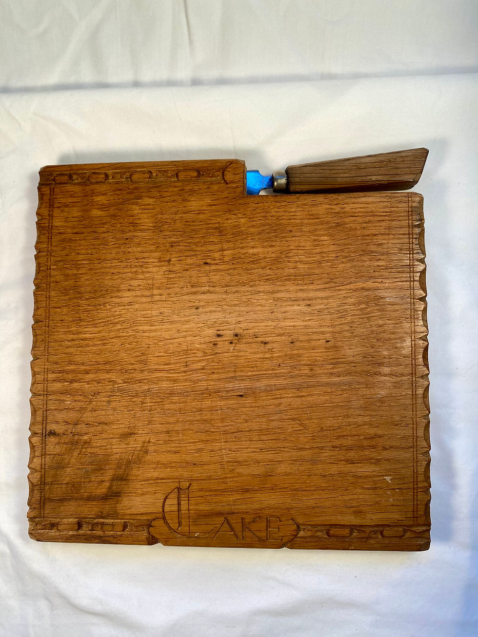Thumbnail: Vintage English Cake Board with Knife