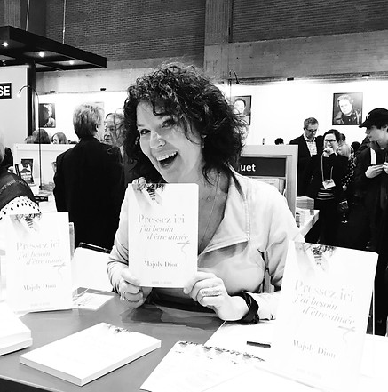 3-Majoly DIon-Salon du_livre_edited.jpg