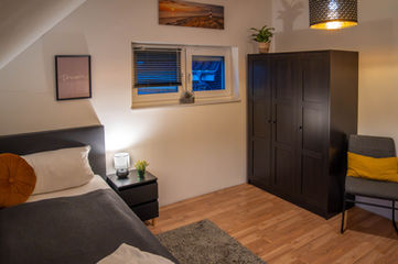 Monteurzimmer mit Balkon