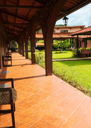 habitaciones y pasillos