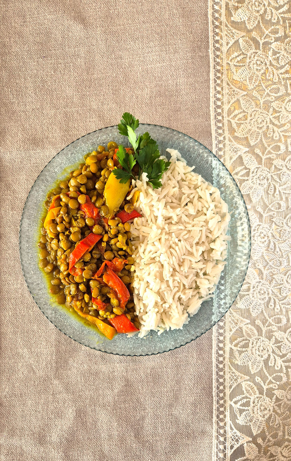 תבשיל עדשים ופלפלים