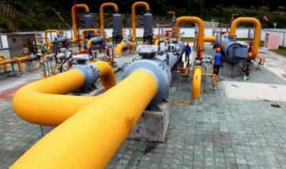 natural-gas-pipeline