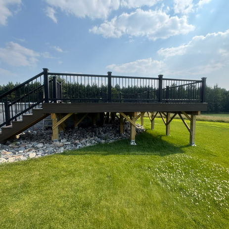 Deck builder near me