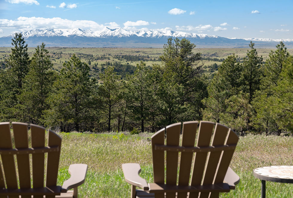 Hilltop Cabin - View of Crazy Mountain Range